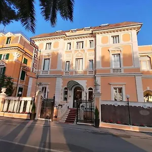 https://ena-hotel.hotelitalianriviera.com